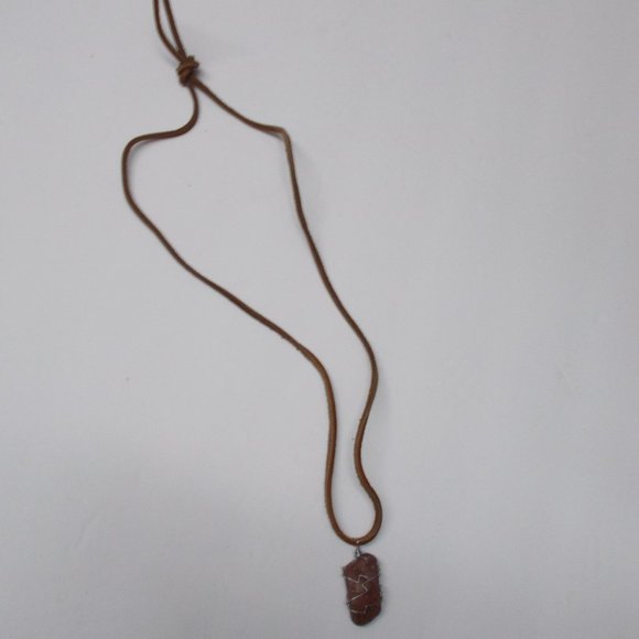 Wired rock on leather strap approximately 19 1/4" tip to tip tied by MPG Design - Picture 3 of 7